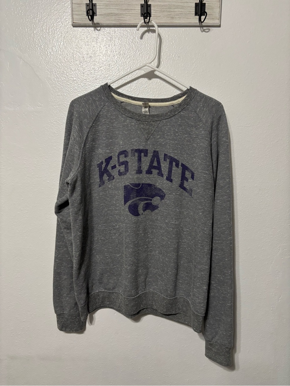 Women's K-State Graphic Sweatshirt Size Medium